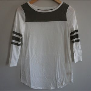 3/4 Sleeve shirt